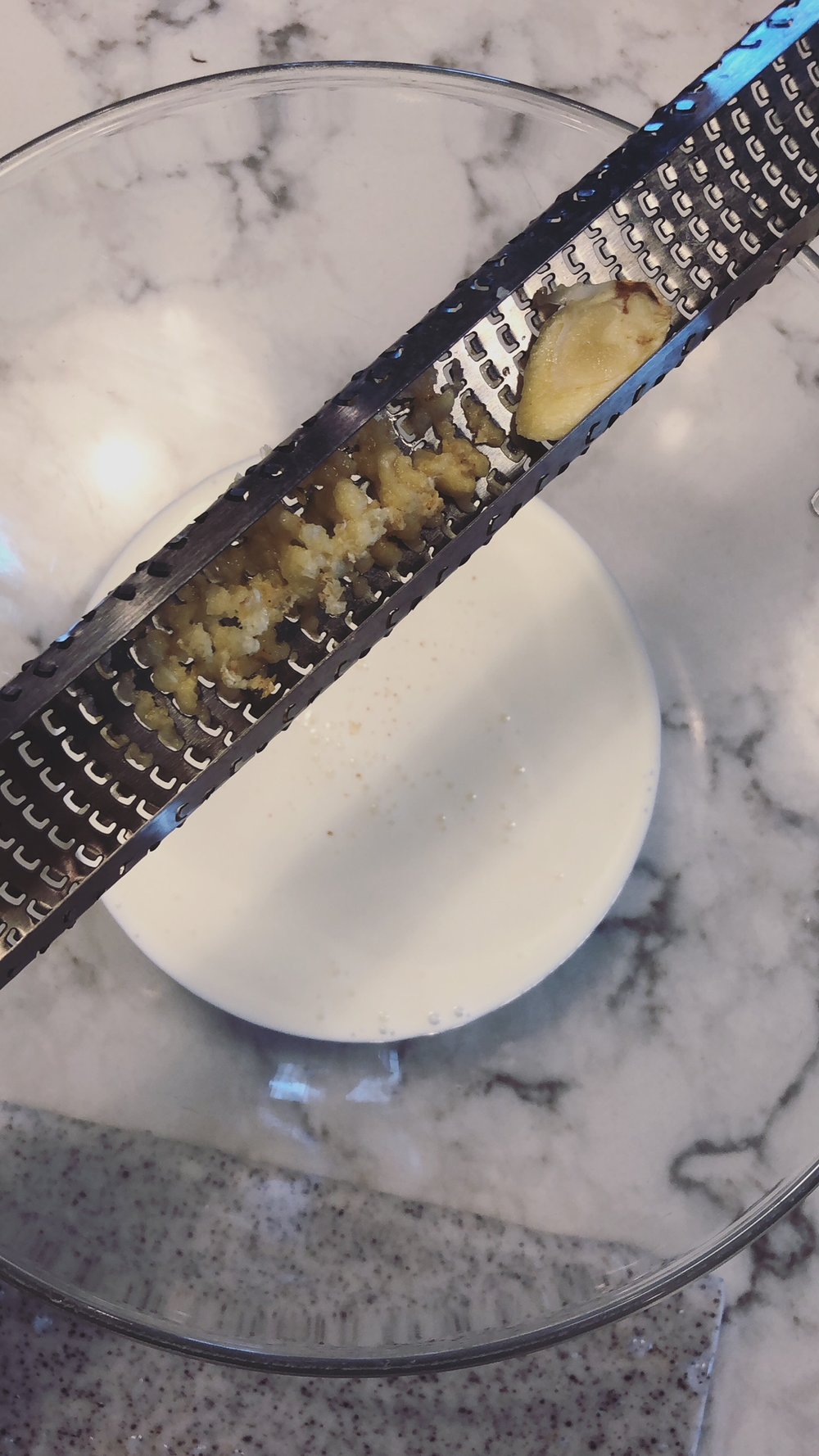 Grated Garlic for Cream Sauce
