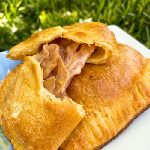 Pillsbury Ham & Cheese Pockets DeSocio in the Kitchen