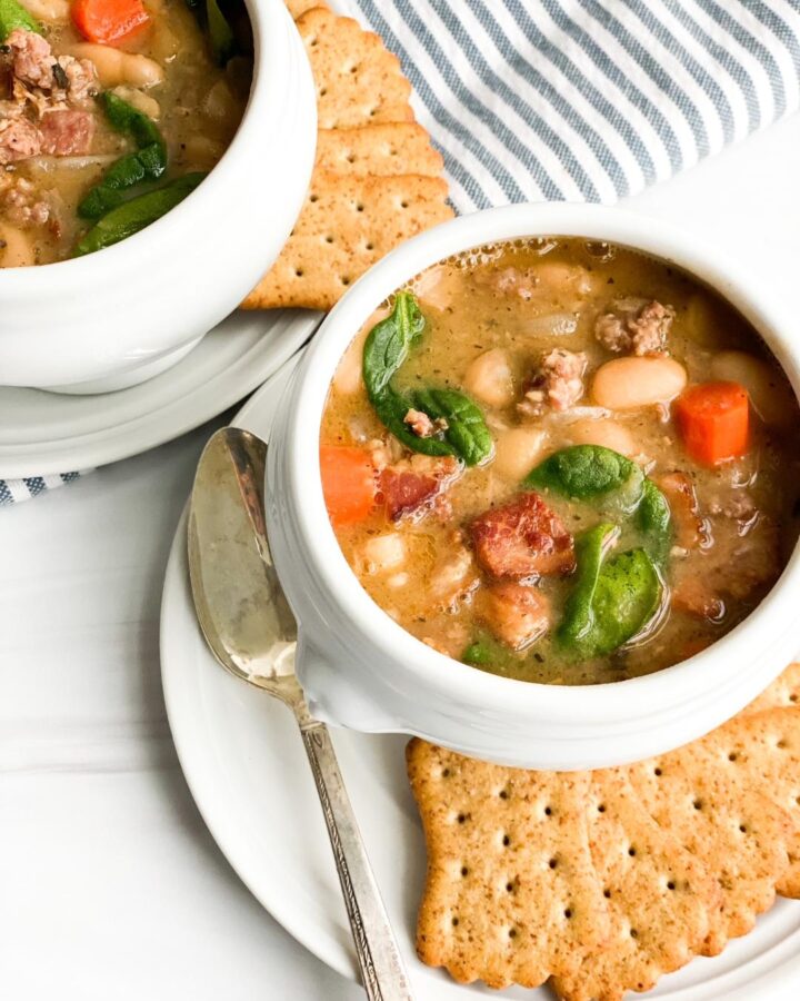 ITALIAN-BEAN-AND-SAUSAGE-SOUP